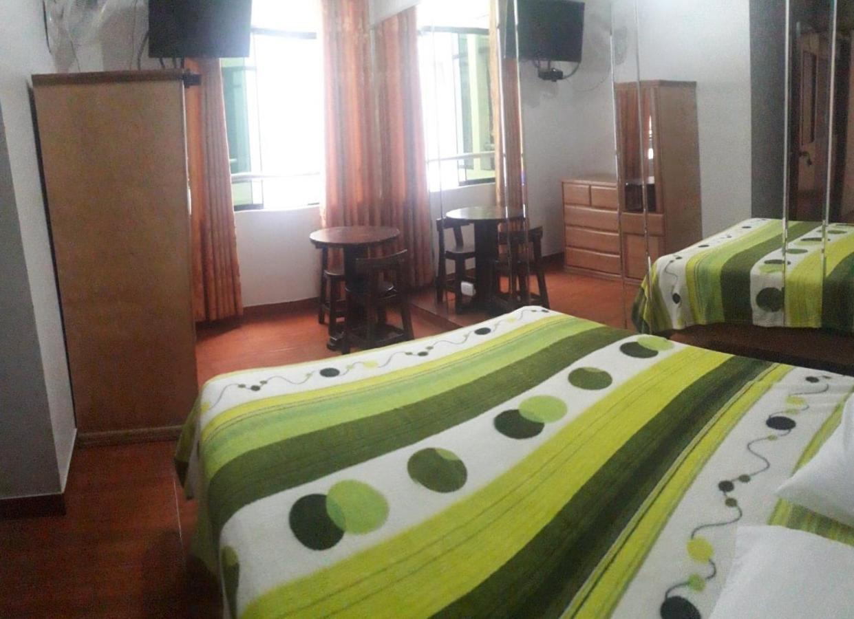 Hostal Suenos Lima Bagian luar foto