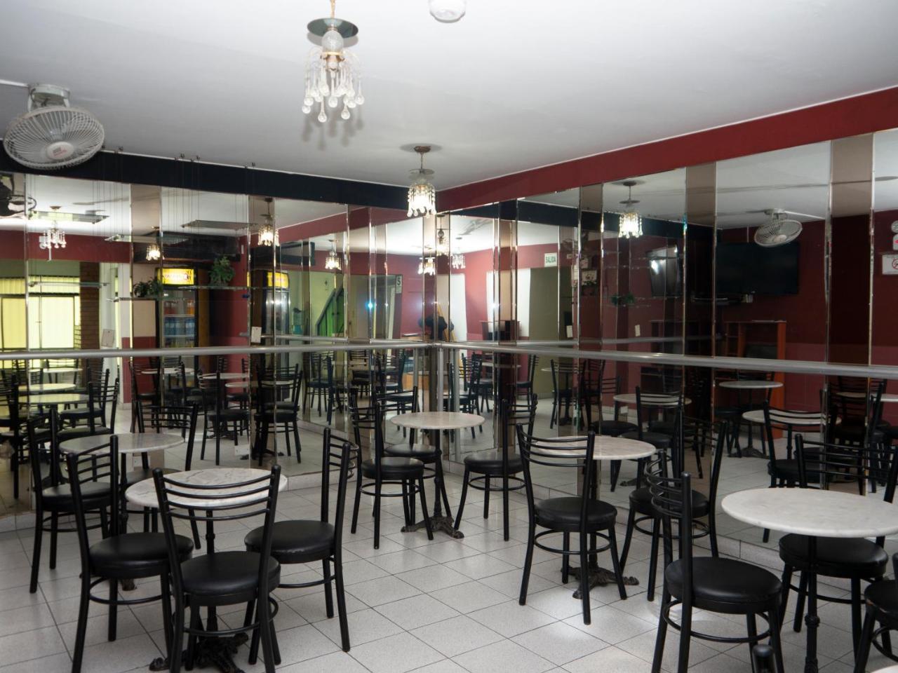 Hostal Suenos Lima Bagian luar foto