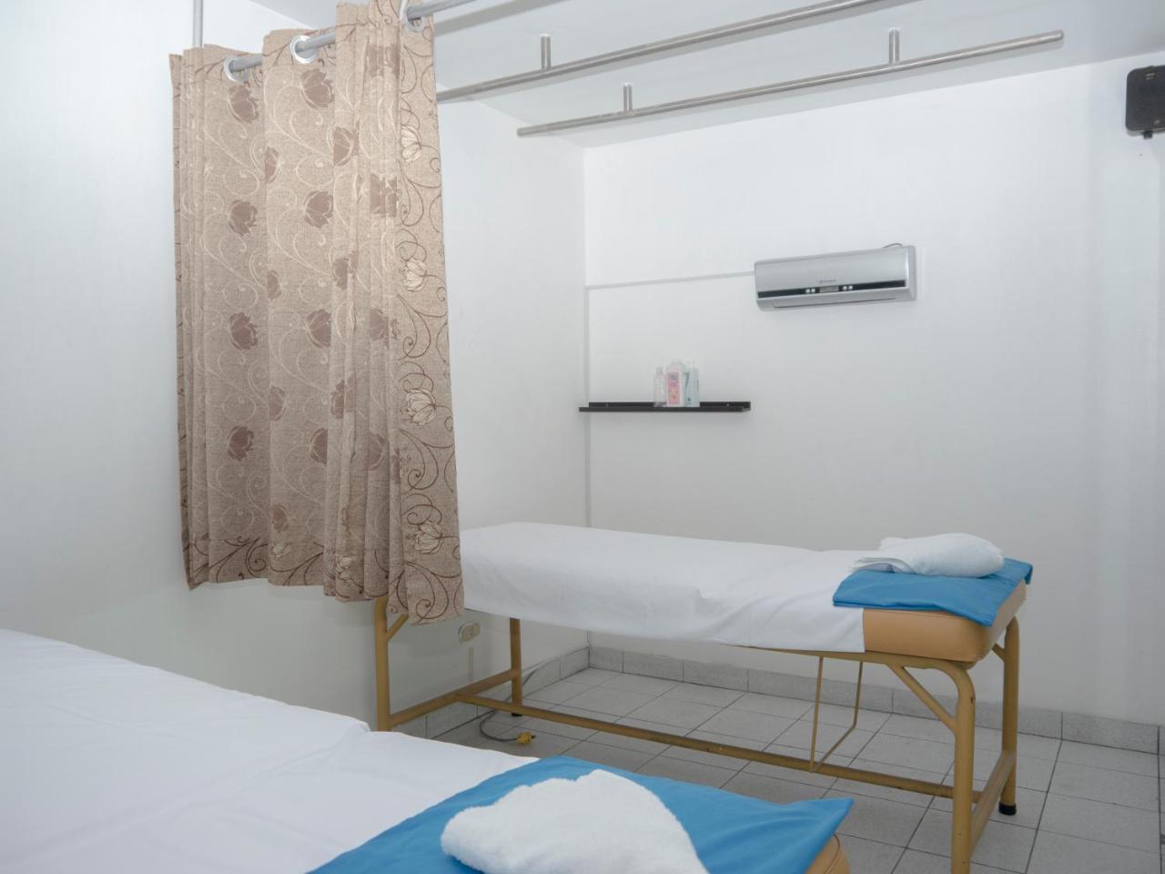 Hostal Suenos Lima Bagian luar foto