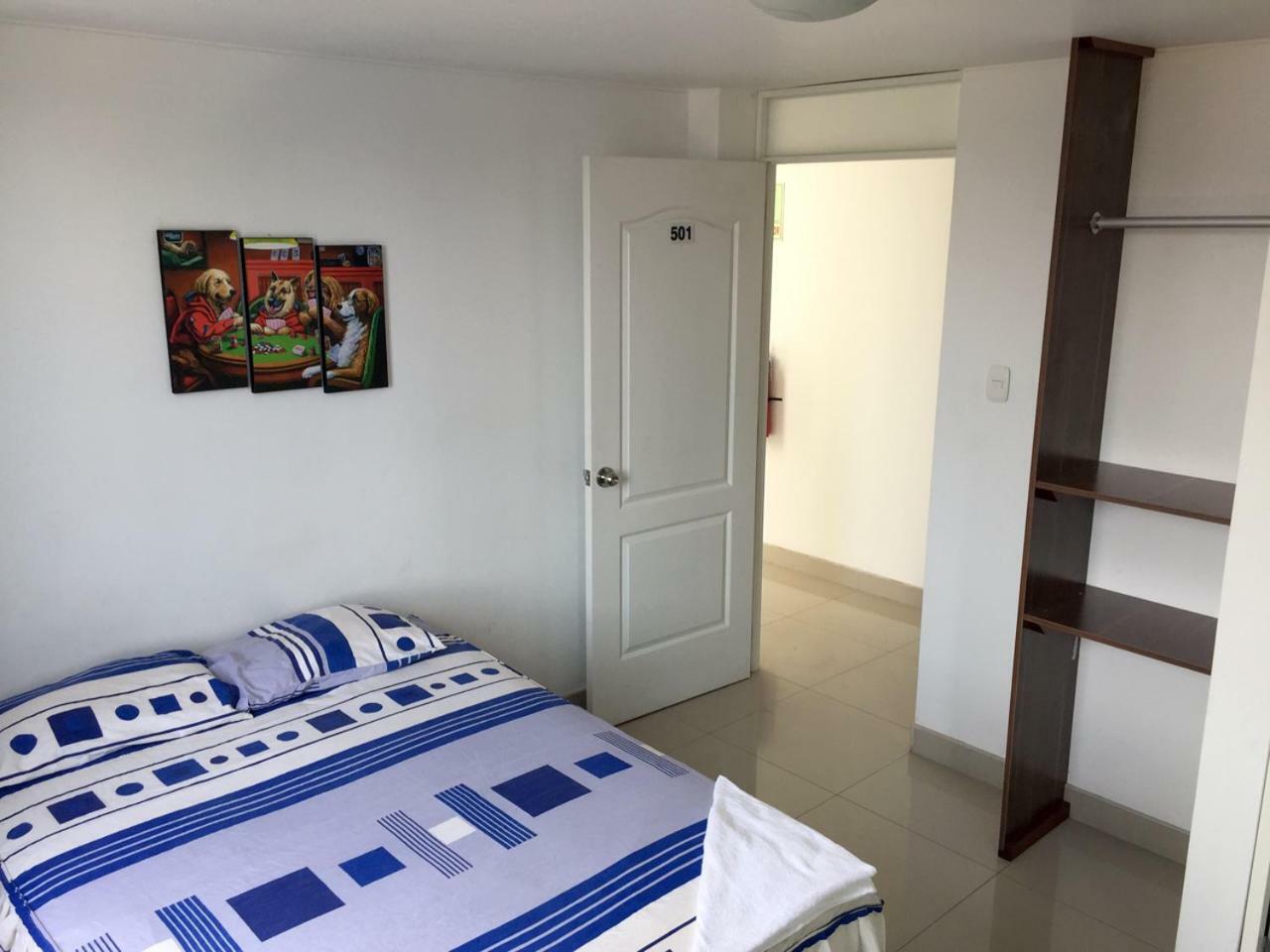 Hostal Suenos Lima Bagian luar foto